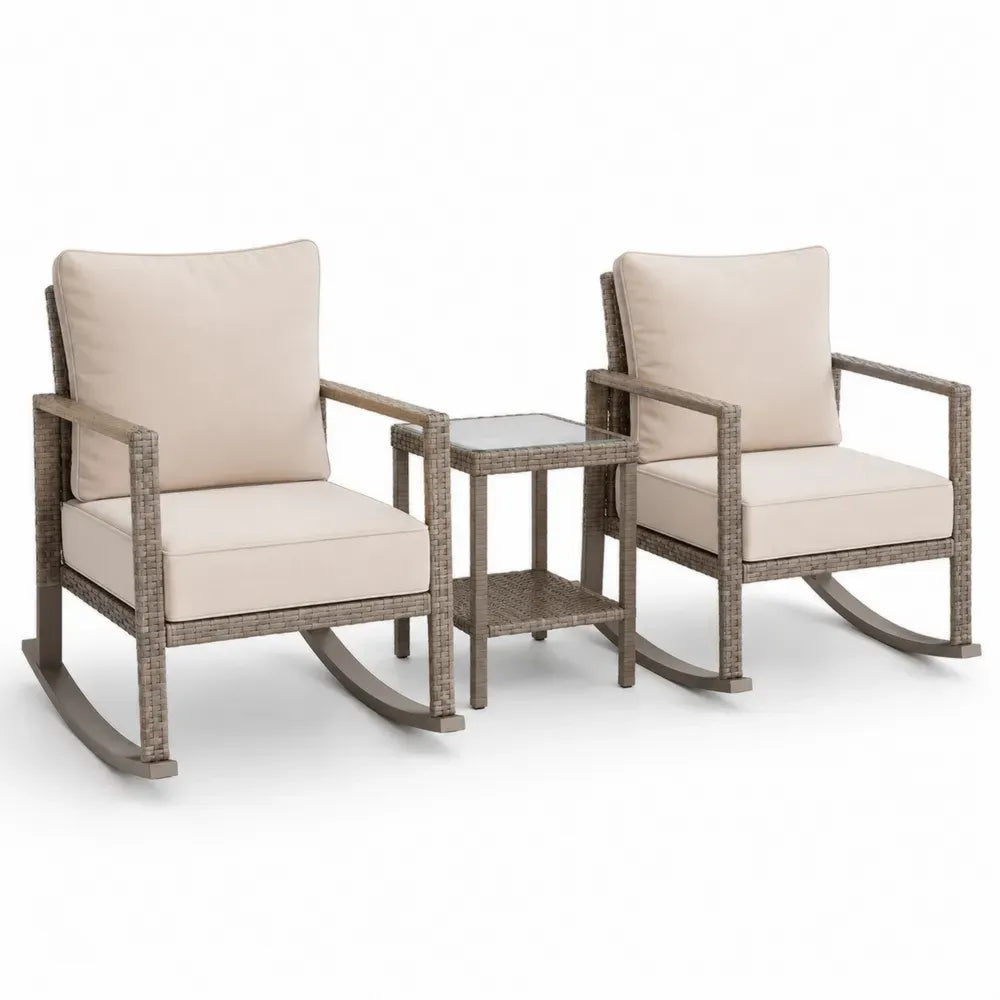 3-teiliges Gartenmöbel Set mit 2 Schaukelstühlen quadratischem Glastisch PE Rattan Stahl Polyester Graubeige Creme Taupe 74 x 86 x 90 cm 45 x 45 x 50 cm